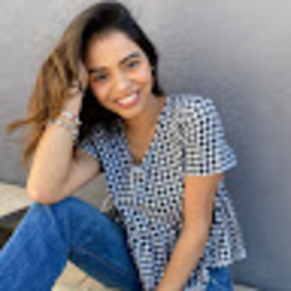 Meet your Posher, Andrea